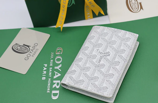 Goyard wallet (white)